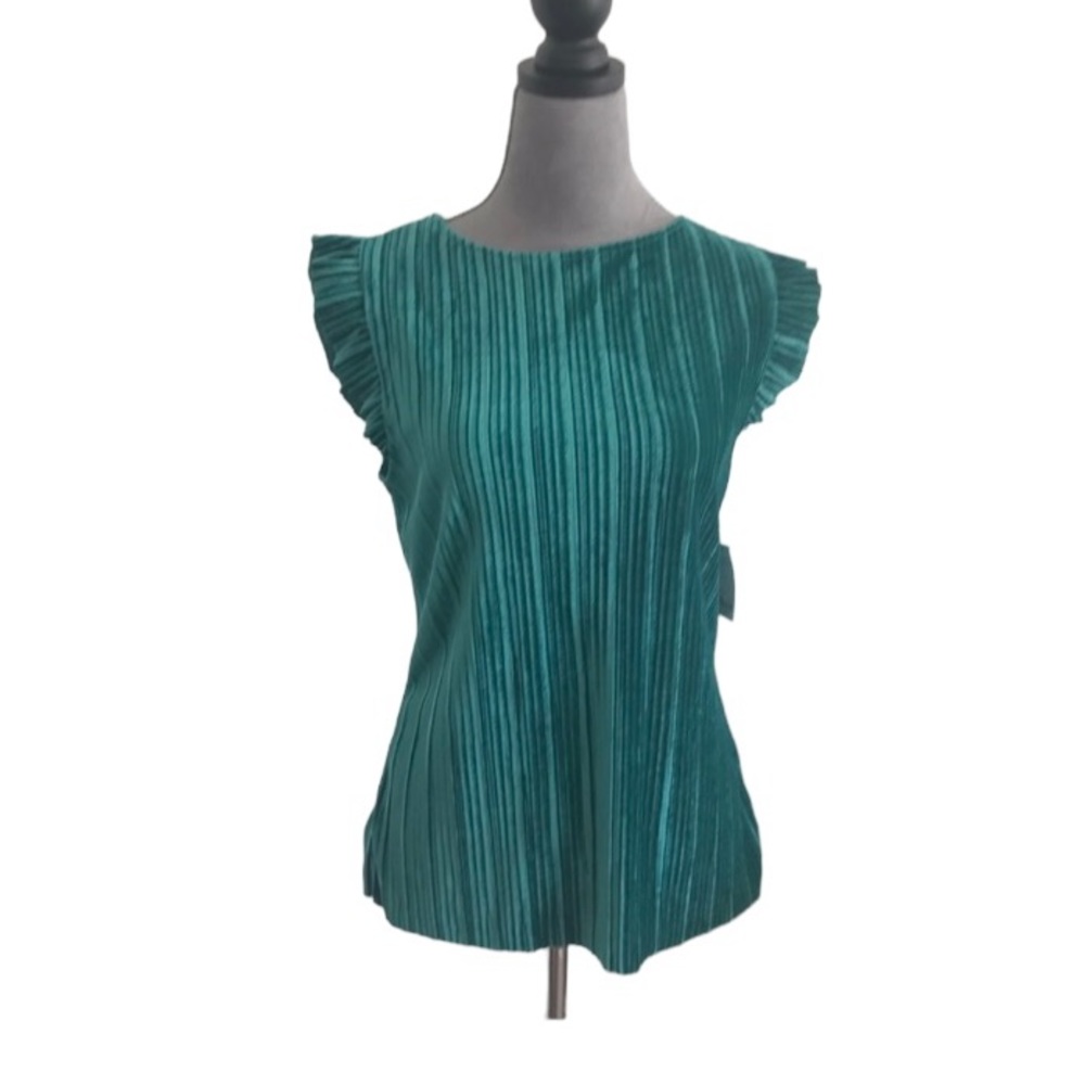 NWT Worthington real short sleeve blouse